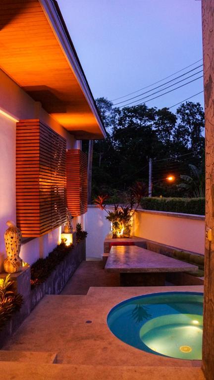 Nai Harn Beach Villa Dış mekan fotoğraf